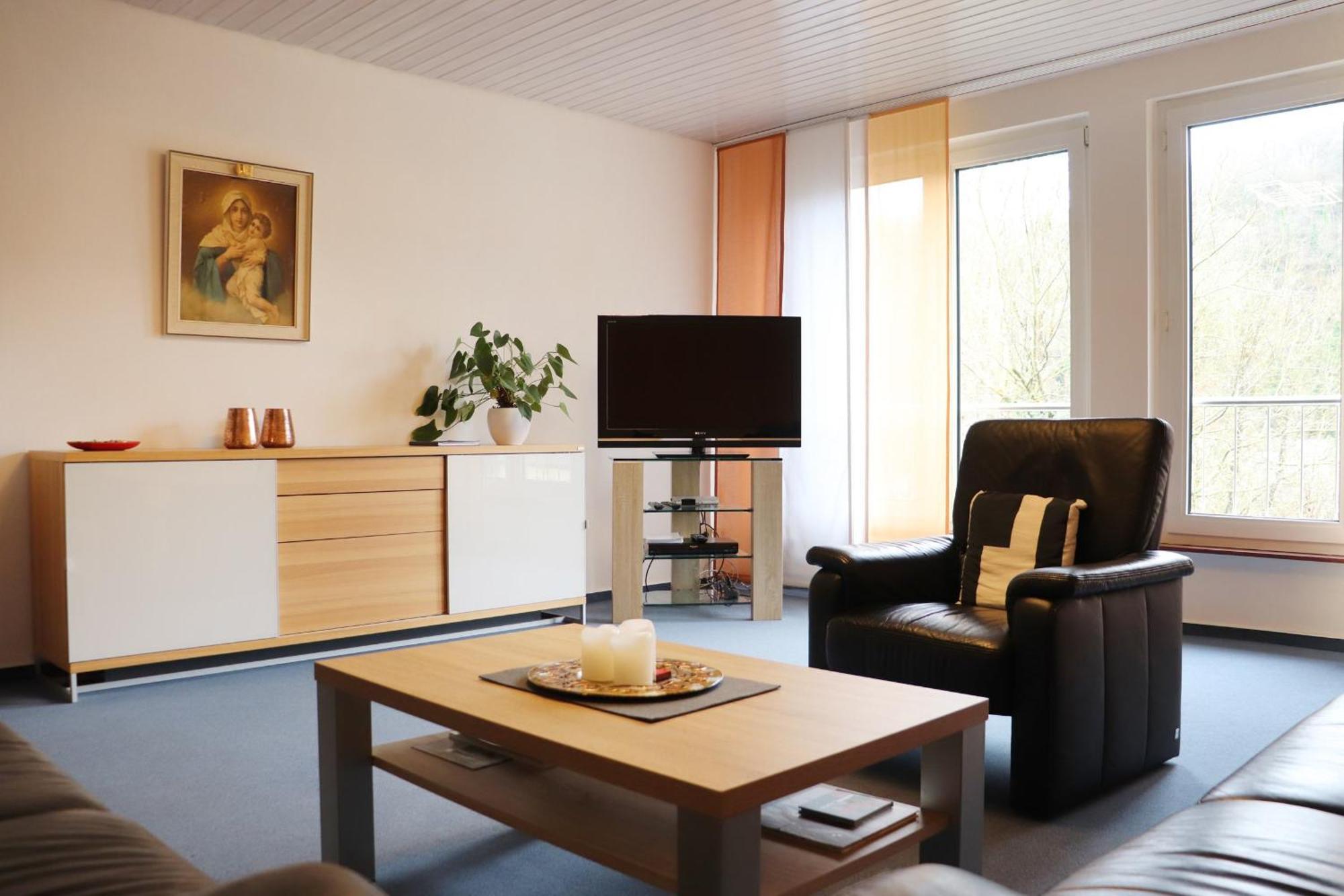 Haus St. Josef Hostel Vallendar Ngoại thất bức ảnh